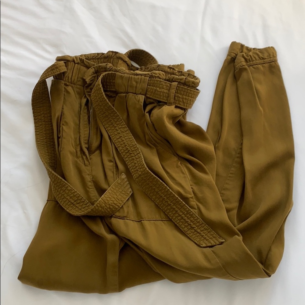 High waist button pants